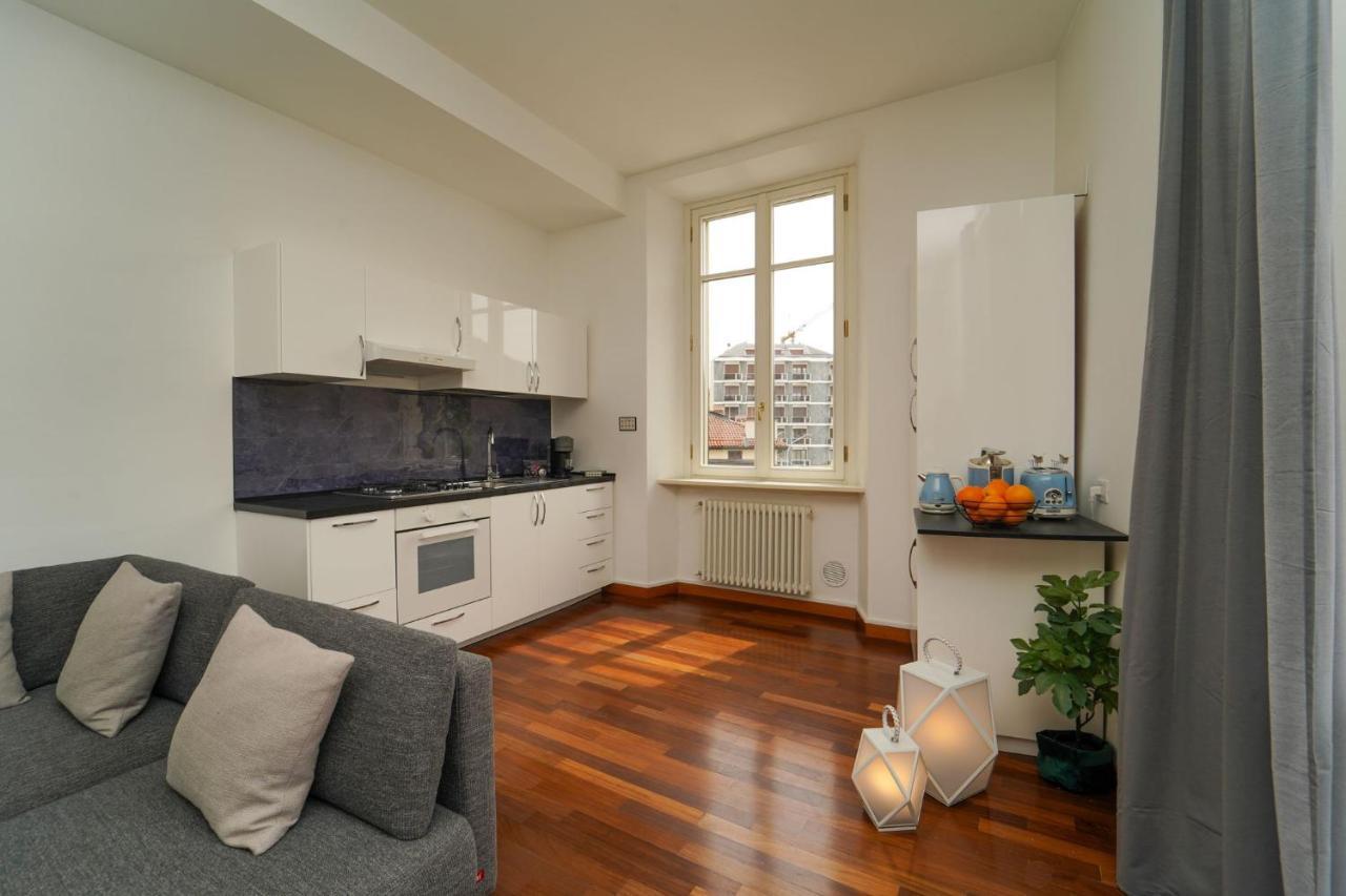 Appartamento Esclusivo Fronte Lago, In Centro A Como Con Garage מראה חיצוני תמונה